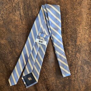 Joseph Abboud Light Blue and Cream Diagonal Striped Tie